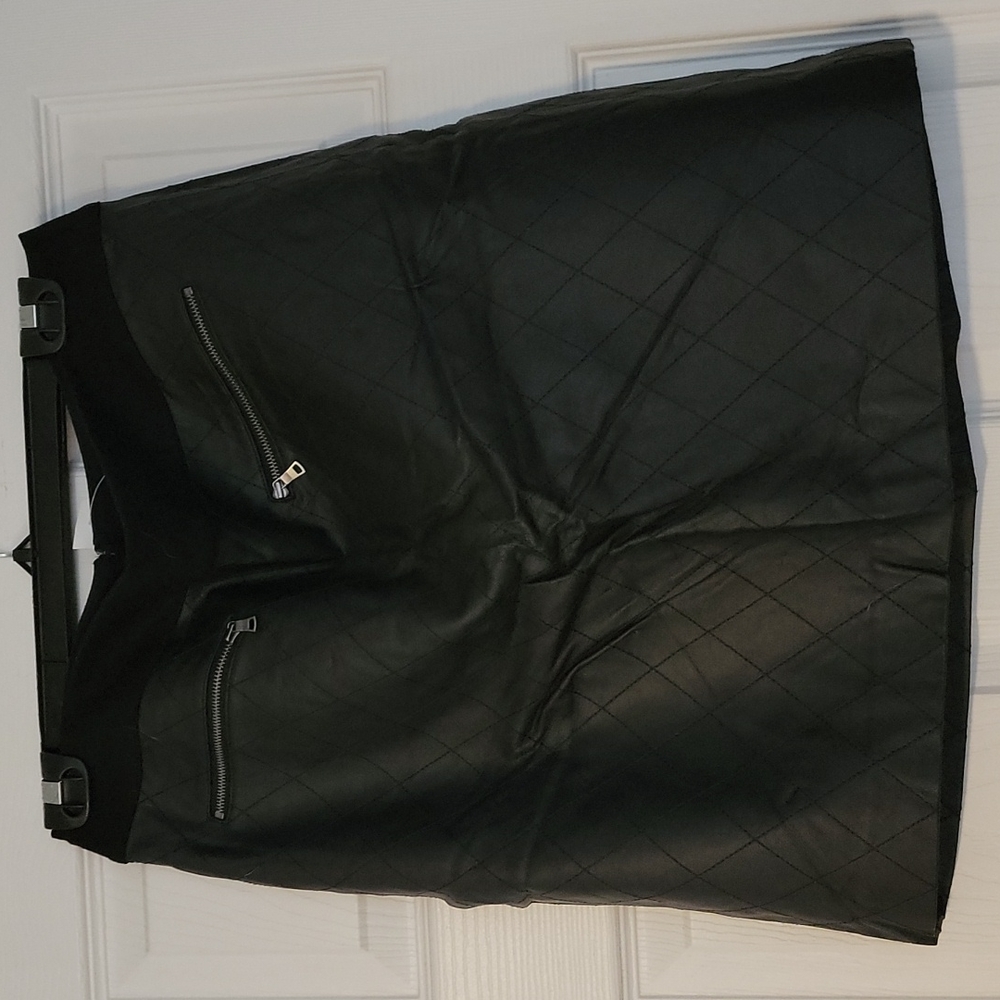Ann Taylor faux leather skirt